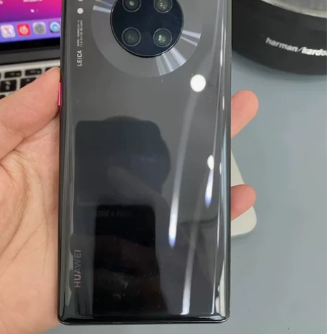 国行。99新。华为Mate 30pro. ...
