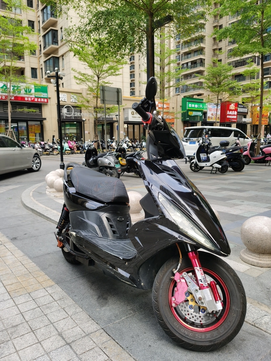 出三阳鬼一油车架：