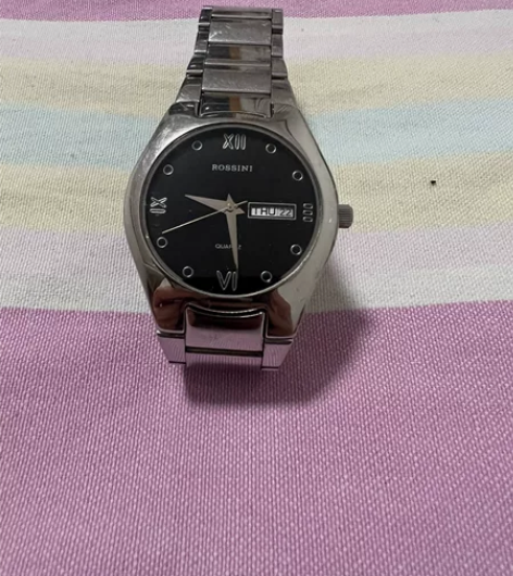 罗西尼手表 感兴趣的话点“我想要”和我私聊...