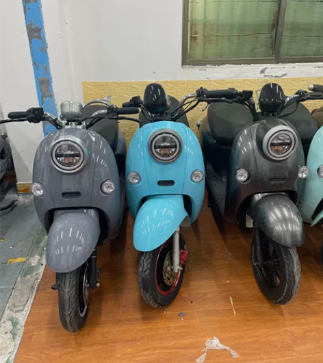 转卖二手小龟电动车800元起步价，，雅迪，...