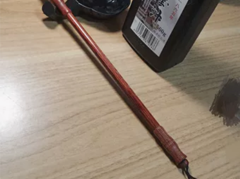 一得阁墨水?墨蝶?曹一阁狼羊兼中号毛笔?毛...