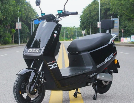 【清 仓 甩 价】新款长跑电动车小牛电瓶车...