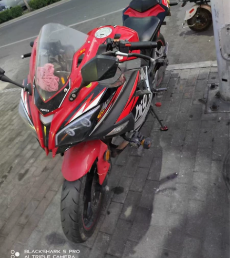 大力神400小忍者。水冷电瓶。撒毛病没有。...