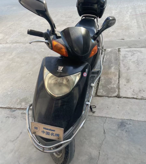 自家闲置豪爵喜之星，女装摩托 没时间洗干净...