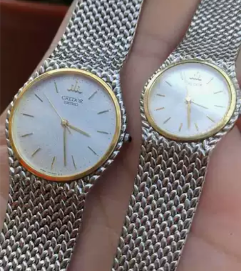 精工贵朵，情侣表，18K实金圈，石英腕表。...