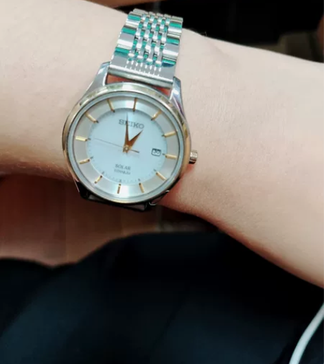 精工光动能手表，去日本玩买的原价大概220...