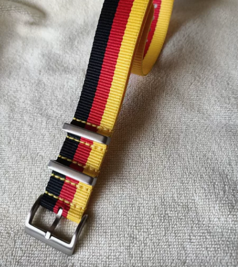 德国NATO尼龙手表带22mm 柔软紧密编...