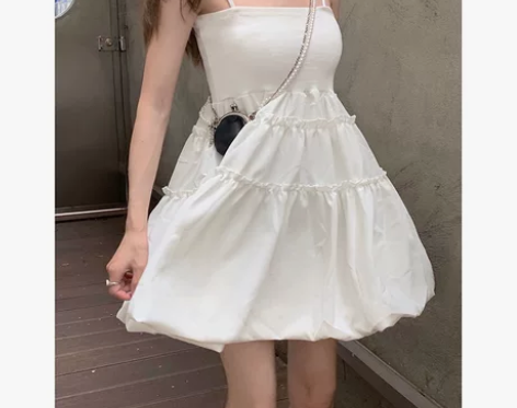 木耳边吊带连衣裙女2021夏季新款收腰甜美...