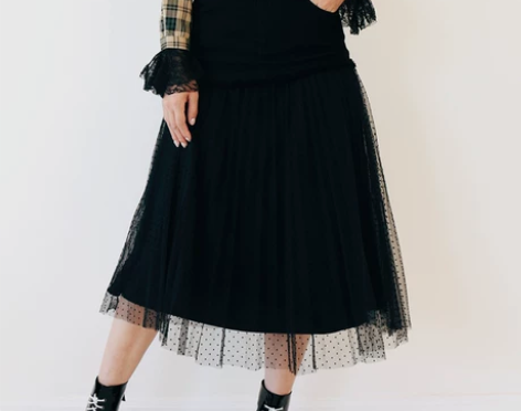 蕾丝网纱半身裙女秋冬原创设计感女装半裙黑