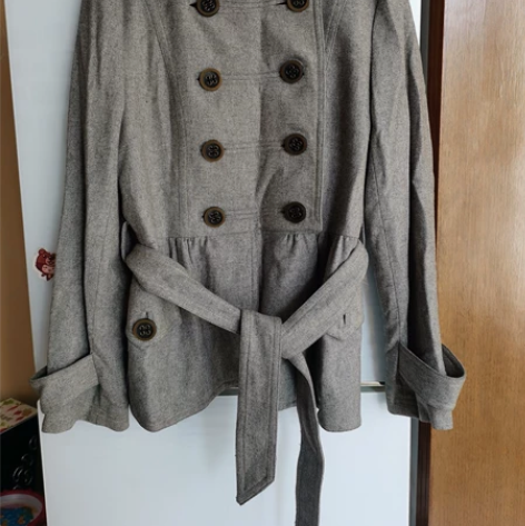 断舍离～毛呢外套，军旅风，配裤子和裙子都一...