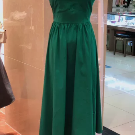 爱依服港风系列挂脖 全新带吊牌 L码??全...