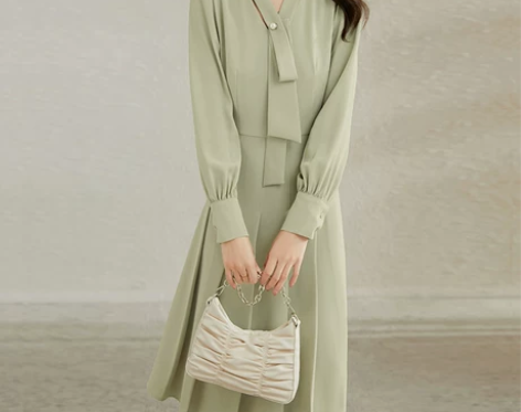 99元泡泡袖连衣裙重要气质系带领压褶裙子