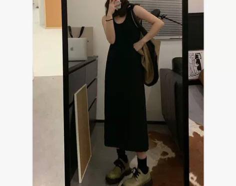 背心裙长裙黑色U领无袖吊带女港风INS连衣...