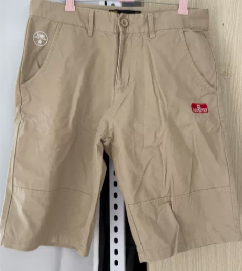 唐狮男士休闲短裤 九成新 20包邮出 尺码...