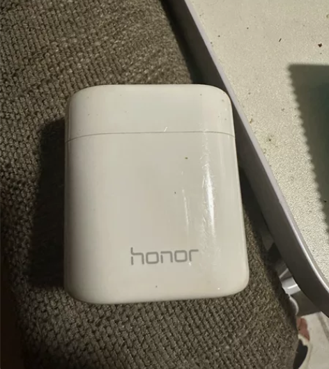 荣耀flypods pro，时间长了续航不...