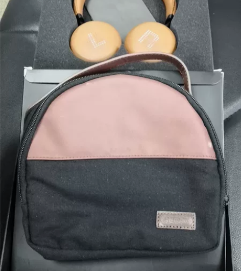 REMAX 300HB耳机只有绿色，全新！...