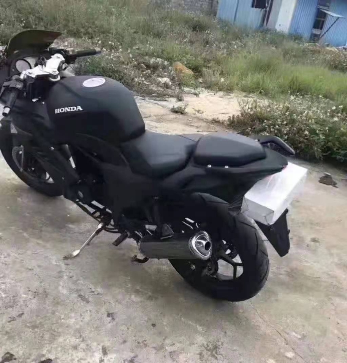 极品地平线250磨砂黑跑车到货，99准新 ...