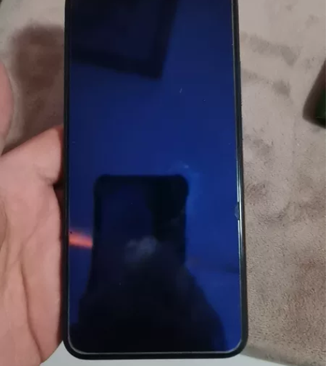 出个人用的 小米手机  红米系列 9   ...