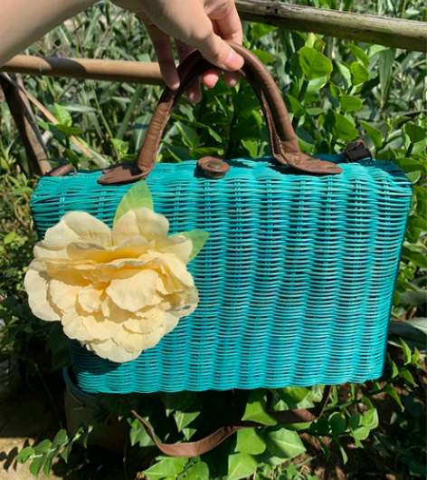 仿藤田园复古胶藤编手提箱收纳箱野餐篮储物箱...