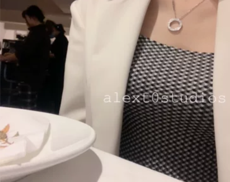 现货复古夏季新款格子吊带背心短款外穿显瘦小...
