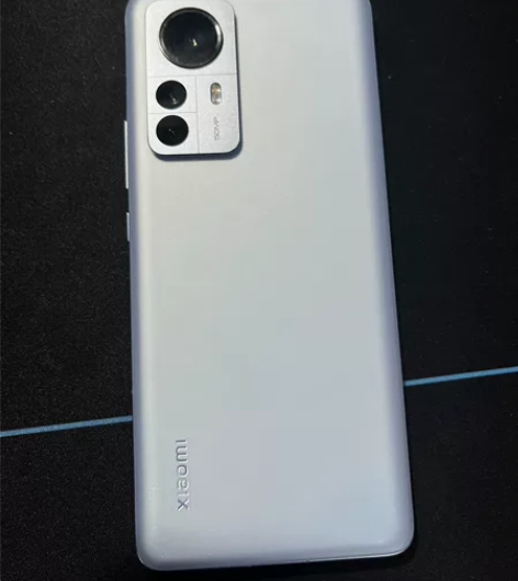 小米12 Pro 8+256 边框轻微磕碰...