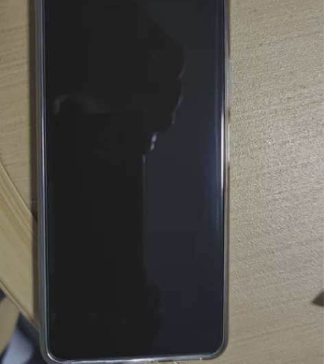 出部小米手机，一个红米K40，12+256...