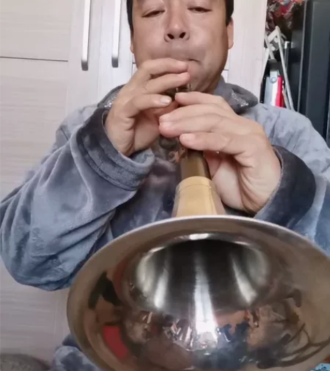 道具唢呐转让，道具唢呐虽然当道具唢呐卖，但...