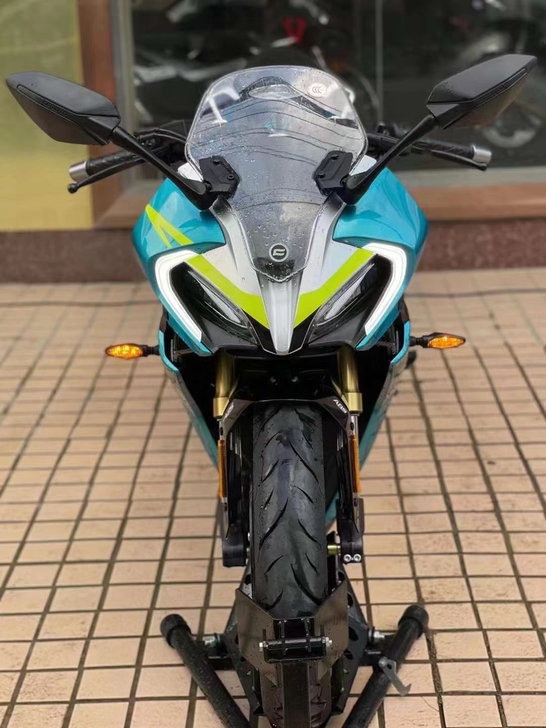 全新公路赛车二手摩托车精品车本田，铃木，雅...