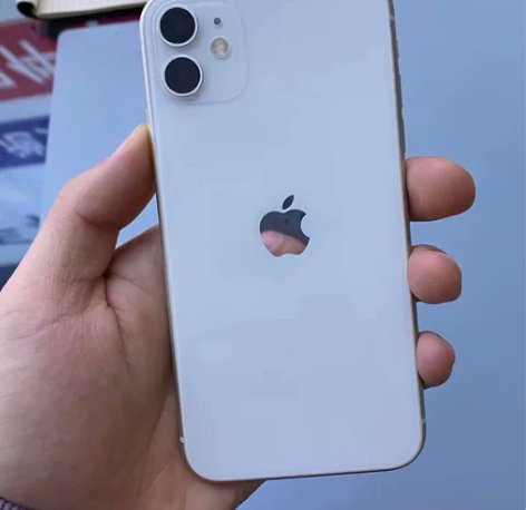 出苹果11 128g 国行正常使用没任何问...