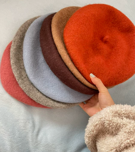 全新的六个羊毛贝雷帽 特别好看百搭 品质货...