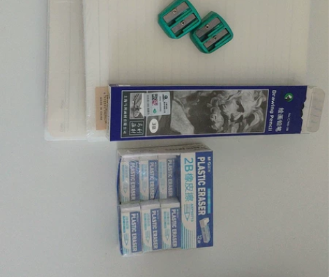 清闲置图中所有包邮出，笔记本，晨光笔芯马利...