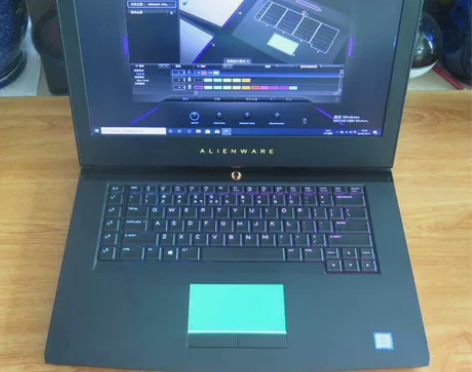 外星人Alienware M17X 17....