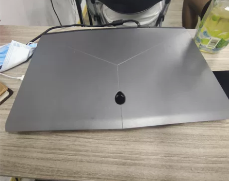 一手自用，外星人17m i7-8750h ...