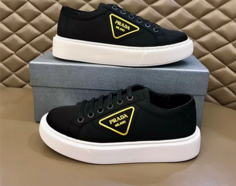 P 家高品质高版本精品,男士厚底系带休闲鞋...