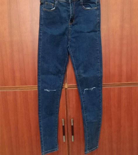 小码牛仔裤 全新 感兴趣的话点“我想要”和...
