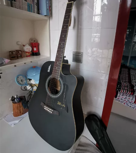 威伯吉他，全新，41寸黑色，云杉木，不合适...
