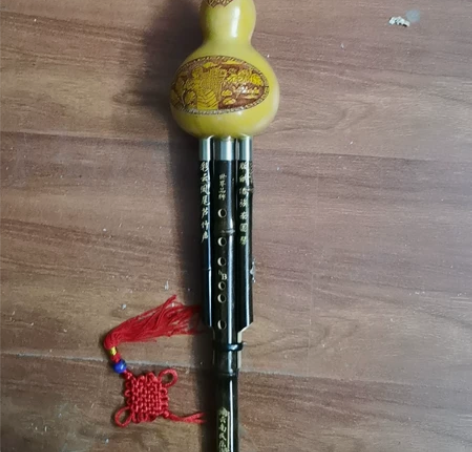 处理库存云南葫芦丝bB调 全新未使用，带盒...