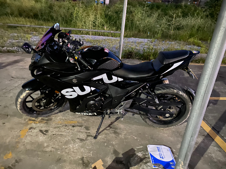 18年上牌的铃木GSX250