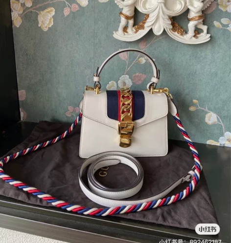?Gucci sylvie 白色小号 麻花...