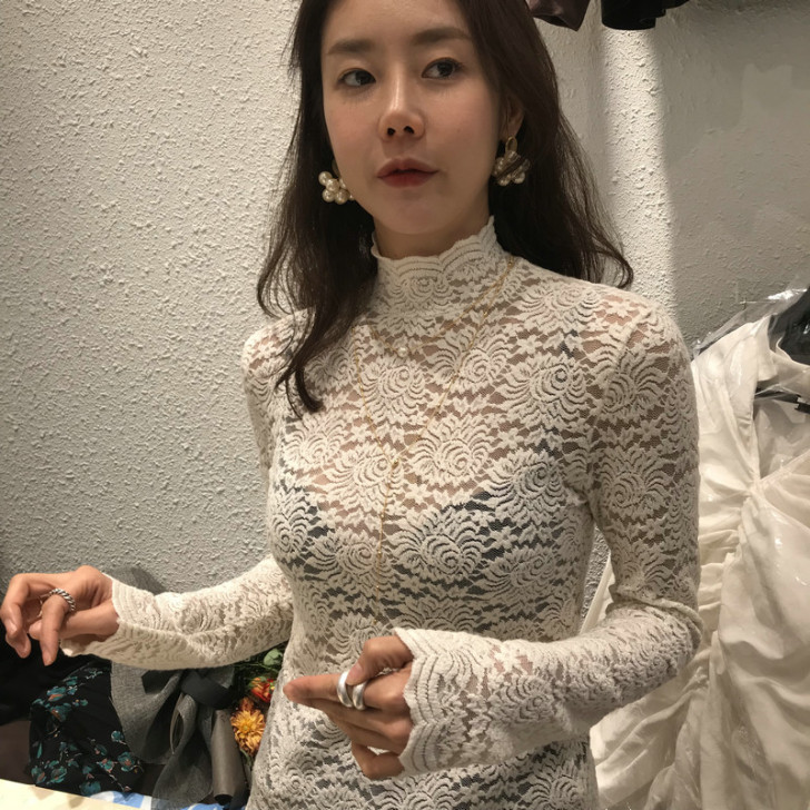 蕾丝雪纺衫 穿过