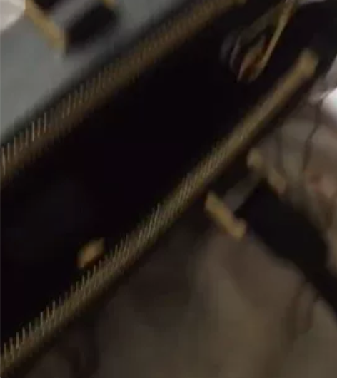 MK手提包 杀手包  双拉链 姑姑去年送的...