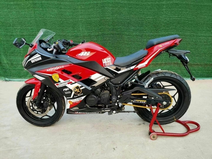 小忍者250，法拉利套装，前后碟刹高配，大...