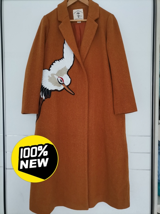 达衣岩百分百羊毛大衣L码 全新  胸围平铺...