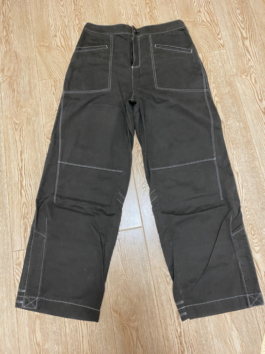 品牌：斯琴正品工装裤，全新剪标的，