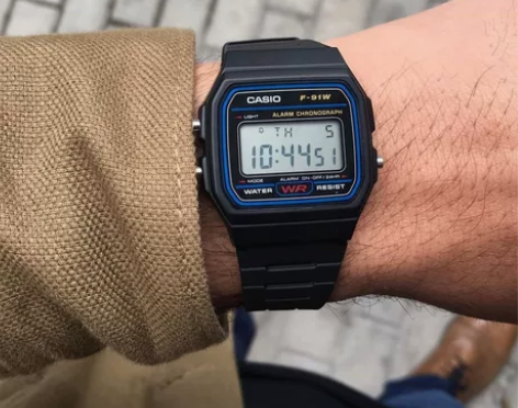 【甜茶同款】日本卡西欧手表男 复古小方块电...