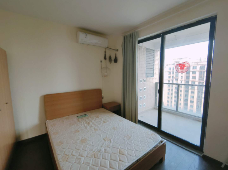 下沙西地铁口近金沙湖,邵逸夫医院,头格月雅...