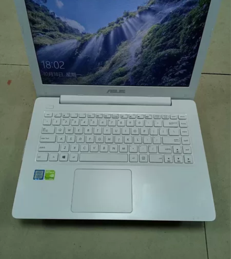 因为个人工作原因，低价出自用华硕i3笔记本...