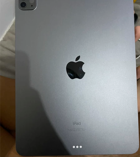 ipadpro2021款，11英寸，128...