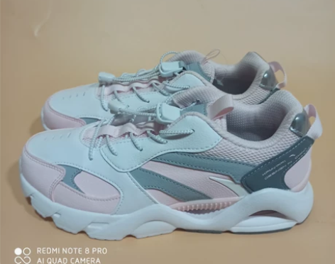 全新安踏儿童女童跑鞋 35码秋冬款皮面不系...