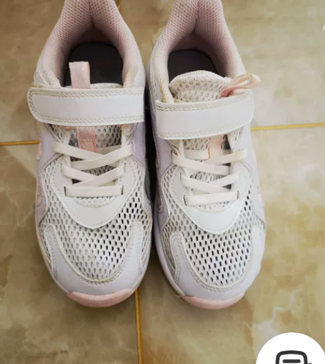 安踏夏季，安踏旗舰店上购买，买来一直在幼儿...